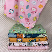 Lade das Bild in den Galerie-Viewer, Small Blanket Kindergarten Lunch Break Blanket Cover Blanket Children's Four Seasons Quilt Air Conditioning Blanket