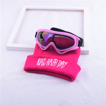 Lade das Bild in den Galerie-Viewer, Warm Winter Knit Beanie Hats Korean Same Style Men 'S And Women 'S Embroidered Glasses Wool Couple Unisex