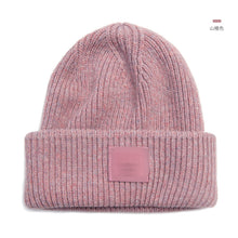 Lade das Bild in den Galerie-Viewer, Warm Winter Knit Beanie Hats Autumn and Winter Warm-Keeping and Cold-Proof Wool Smiley Face Thickened Unisex