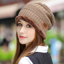 Lade das Bild in den Galerie-Viewer, Warm Winter Knit Beanie Hats Women's Thick Set Earflaps Head-Wrapping Outdoor Korean Style Bandana Wool Unisex