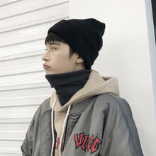 Lade das Bild in den Galerie-Viewer, Warm Winter Knit Beanie Hats Cold Women Korean Fashion TikTok Same Style Wool Male Student Unisex