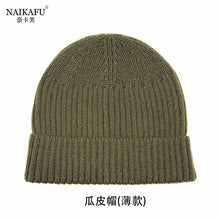 Lade das Bild in den Galerie-Viewer, Warm Winter Knit Beanie Hats Korean Style Women Solid Color Sleeve Cap Unisex