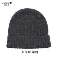 Lade das Bild in den Galerie-Viewer, Warm Winter Knit Beanie Hats Korean Style Women Solid Color Sleeve Cap Unisex