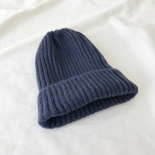 Lade das Bild in den Galerie-Viewer, Warm Winter Knit Beanie Hats Wool Women Korean Style Versatile Student Autumn and Winter Cute Warm Unisex