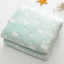 Load image into Gallery viewer, Blanket Flannel Nap Blanket Children's Small Blanket Quilt Single Thin Summer Air Conditioning Blanket