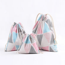 Load image into Gallery viewer, 3-Piece Set Travel Travel Drawstring Cotton Storage Bag, White with Green Leaves