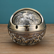 Lade das Bild in den Galerie-Viewer, Ashtray Living Room Creative Trend Lid Prevent Fly Ash Smoke-Proof Ornaments