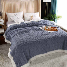 Lade das Bild in den Galerie-Viewer, Taffon Cashmere Thickened Autumn and Winter Air Conditioning Blanket Jacquard Comfortable Cotton Velvet Cover Blanket
