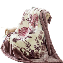 Lade das Bild in den Galerie-Viewer, Blanket Running Volume Gift Double Layer Warm Thick Blanket Winter Wedding Laschel Blanket