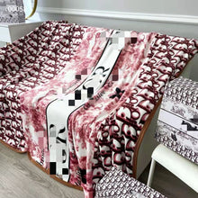 Lade das Bild in den Galerie-Viewer, Blanket Flannel Blanket Foreign Trade Sable Fur Nap Blanket Coral Fleece Blanket Gift Box