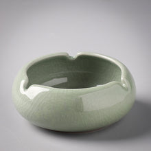 Lade das Bild in den Galerie-Viewer, Ashtray Lid Creative Trend Living Room Office Hotel Anti-Flying Home Ashtray