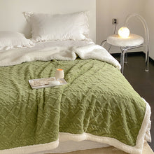 Lade das Bild in den Galerie-Viewer, Taffon Blanket Double-Layer Jacquard Thickened Milk Fiber Berber Fleece Blanket