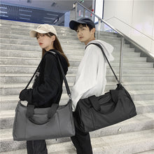 Lade das Bild in den Galerie-Viewer, 2022 New Large Capacity Letter Short Business Trip Travel Bag Trendy Men and Women Bag