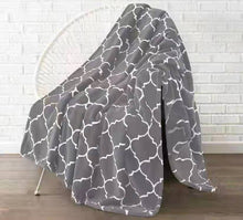Lade das Bild in den Galerie-Viewer, Double Layer Raschel Imitation Rabbit Fur Flannel Blanket Nap Air Conditioning Cloak Small Blanket