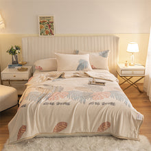 Load image into Gallery viewer, Fleece Blanket Student Nap Air Conditioning Blanket Thick Coral Fleece Bed Sheet Cover Blanket