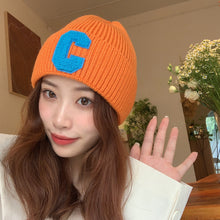 Lade das Bild in den Galerie-Viewer, Warm Winter Knit Beanie Hats Korean Autumn and Winter Thickening Wool Women Candy Color Ear Protection Unisex