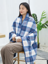 Lade das Bild in den Galerie-Viewer, Soft Multi-Purpose Nap Lunch Break Shawl Blanket Thickened Flannel Blanket Autumn and Winter Lazy Blanket
