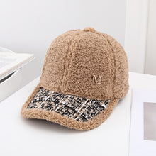 Lade das Bild in den Galerie-Viewer, Warm Winter Knit Beanie Hats Women's Thickened Korean Style Japanese Cashmere Cold-Proof Unisex
