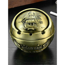 Load image into Gallery viewer, Ashtray Creative Personalized Trend Lid Large Retro Prevent Fly Ash Ashtray