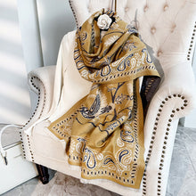 Lade das Bild in den Galerie-Viewer, Women's Scarf Shawl Outer Match Winter Office Nap Blanket Cheongsam Blanket Cashmere-like Tassel Warm