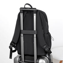 Lade das Bild in den Galerie-Viewer, Backpack Casual Men's Outdoor Travel Waterproof Computer