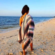 Lade das Bild in den Galerie-Viewer, Geometric Tassel Style Blanket Woven Tassel Beach Towel Blanket Picnic Mat Yoga Cotton Blanket