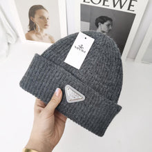Lade das Bild in den Galerie-Viewer, Warm Winter Knit Beanie Hats Autumn and Winter Hat Inverted Triangle Fashion Brand Casual Ear Protection Unisex