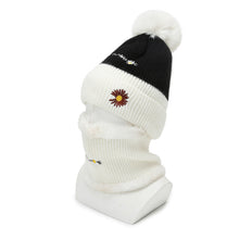 Lade das Bild in den Galerie-Viewer, Warm Winter Knit Beanie Hats Men's Women's Autumn and Winter Style Fur Ball Outdoor Fleece-Lined Warm Neck Protection Unisex