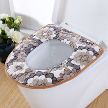 Load image into Gallery viewer, 3pcs Toilet Seat Cover Pads Thick Coral Fleece Cushion Cushion Four Seasons Closestool Cushion Sets of Zipper