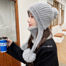 Lade das Bild in den Galerie-Viewer, Warm Winter Knit Beanie Hats Wool Cover Cold Protection in Winter Warm Velvet Padded Thickened Fur Ball Ear Protection Unisex