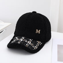 Lade das Bild in den Galerie-Viewer, Warm Winter Knit Beanie Hats Women's Thickened Korean Style Japanese Cashmere Cold-Proof Unisex