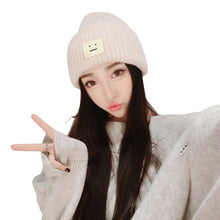 Lade das Bild in den Galerie-Viewer, Warm Winter Knit Beanie Hats Women's Wool Trendy Korean Youth Korean Cute Autumn and Winter Unisex