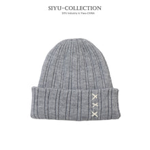 Lade das Bild in den Galerie-Viewer, Warm Winter Knit Beanie Hats Wool Women Korean Style Autumn and Winter Solid Color Warm Outdoor Male Unisex