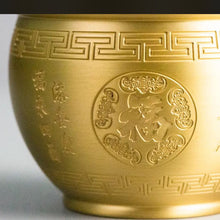 Lade das Bild in den Galerie-Viewer, Ashtray Copper Cylinder Decoration Household Cornucopia Decoration Copper Pen Holder Creative