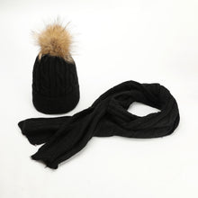 Lade das Bild in den Galerie-Viewer, Warm Winter Knit Beanie Hats Scarf Two-Piece Set Men and Women Windproof Thickening Fleece Lined Unisex