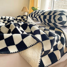 Lade das Bild in den Galerie-Viewer, Chessboard Grid Combination Felt Handmade Retro Sofa Cover Lambswool Cover Blanket Air Conditioning Blanket