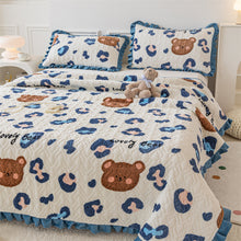 Load image into Gallery viewer, Autumn and Winter Thickening Milk Fiber Three-Piece Quilted Crystal Velvet Lace Thermal Blanket Bed Sheet