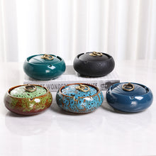 Lade das Bild in den Galerie-Viewer, Ashtray Northern Ceramic Home Simple Stylish Lid Windproof Ceramic Trend