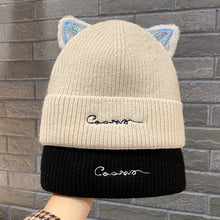 Lade das Bild in den Galerie-Viewer, Warm Winter Knit Beanie Hats Women's Autumn and Winter Korean Style Embroidered Letter Wool Cat Ears Unisex