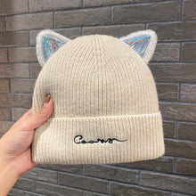 Lade das Bild in den Galerie-Viewer, Warm Winter Knit Beanie Hats Women's Autumn and Winter Korean Style Embroidered Letter Wool Cat Ears Unisex
