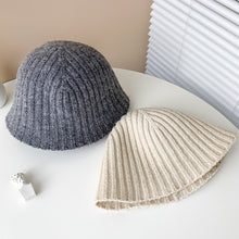 Lade das Bild in den Galerie-Viewer, Warm Winter Knit Beanie Hats Korean Style Pure Color Japanese Little Lady Autumn Unisex