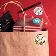 Load image into Gallery viewer, 2x500pcs Xmas Christmas Stickers Roll Label 8 Kinds of Flower Ring Pattern Thank You Kraft Envelope