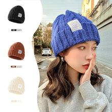 Lade das Bild in den Galerie-Viewer, Warm Winter Knit Beanie Hats Pure Color Japanese Twisted Woolen Yarn Women Korean Style Unisex