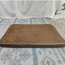 Load image into Gallery viewer, Pet Mat Thickened Autumn and Winter Warm Blanket Non-Slip Seat Cushion