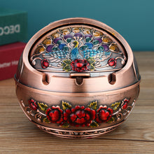 Lade das Bild in den Galerie-Viewer, Ashtray Living Room Creative Trend Lid Prevent Fly Ash Smoke-Proof Ornaments