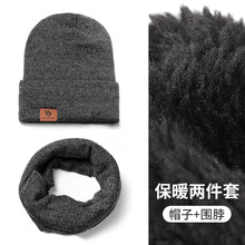 Lade das Bild in den Galerie-Viewer, Warm Winter Knit Beanie Hats Scarf Two-Piece Set Men and Women Windproof Thickening Fleece Lined Unisex