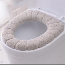 Load image into Gallery viewer, 3pcs Toilet Seat Cover Pads Cushion Cushion Universal Plush Autumn and Winter Warm and Cute Knitted