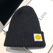 Lade das Bild in den Galerie-Viewer, Warm Winter Knit Beanie Hats Rosex round Face Winter Wool Women Patch Smiley Face Korean Style All-Match Unisex
