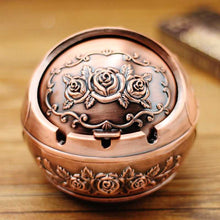 Lade das Bild in den Galerie-Viewer, Ashtray Personalized Trendy Home Living Room Prevent Fly Ash Style Sealed Imitation Pure Copper Ashtray