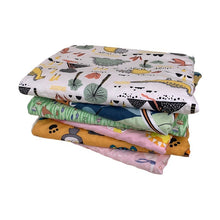 Lade das Bild in den Galerie-Viewer, Small Blanket Kindergarten Lunch Break Blanket Cover Blanket Children's Four Seasons Quilt Air Conditioning Blanket
